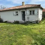 Maison De Charme Entre Et Riviere - 4 Minutes A Pied De La Gare Casamozza فيلة