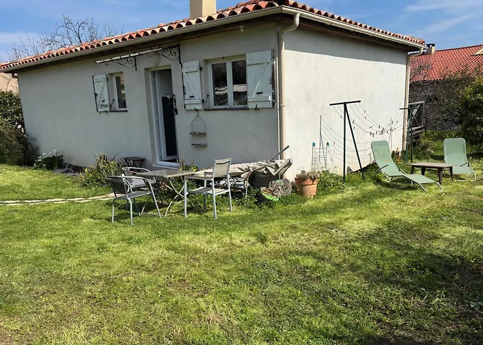Maison De Charme Entre Et Rivière - 4 Minutes à Pied De La Gare Casamozza * Lucciana (Corsica)
